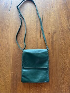 Green Italian Leather Crossbody Bag